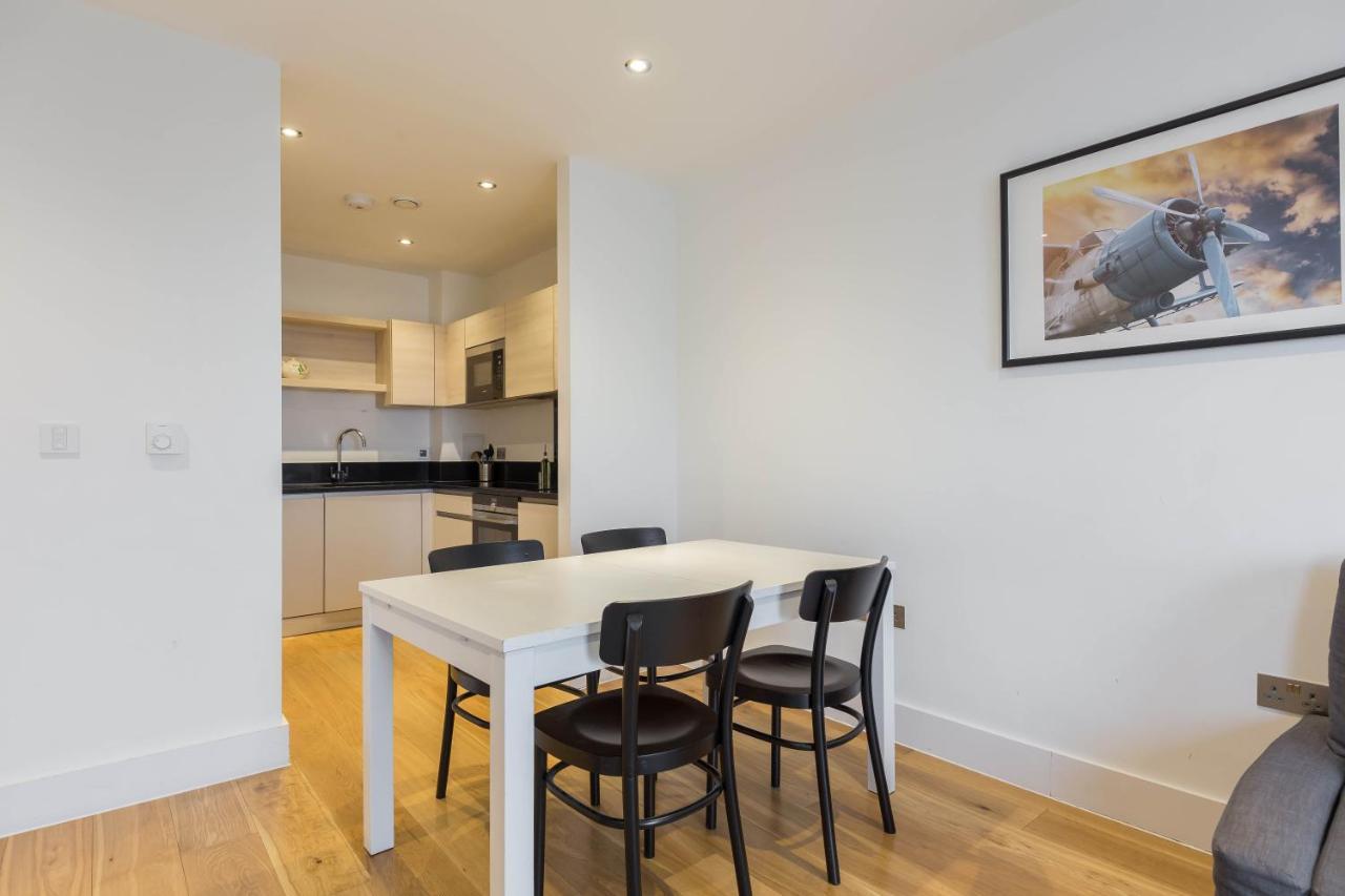 Portobello Apt With Floor-To-Ceiling Views London Exterior photo