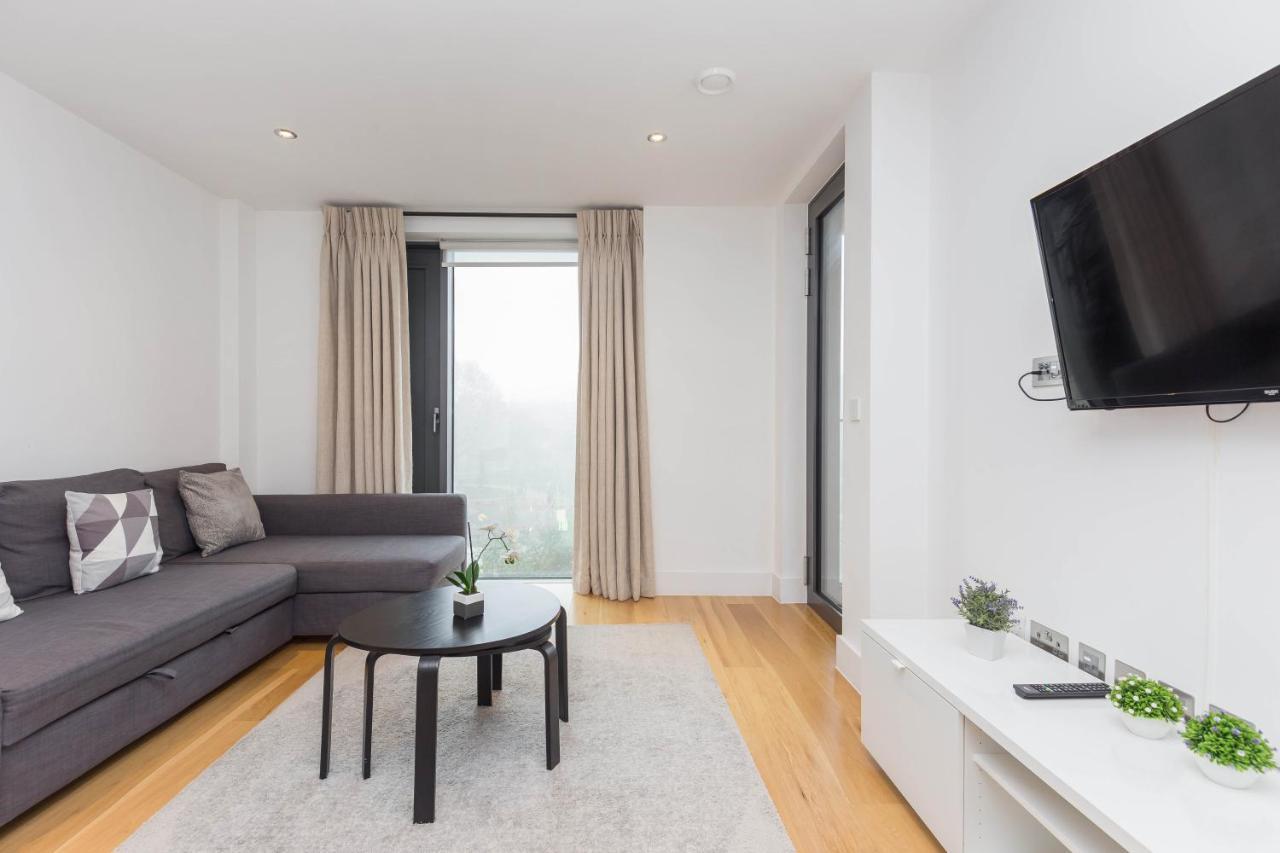 Portobello Apt With Floor-To-Ceiling Views London Exterior photo